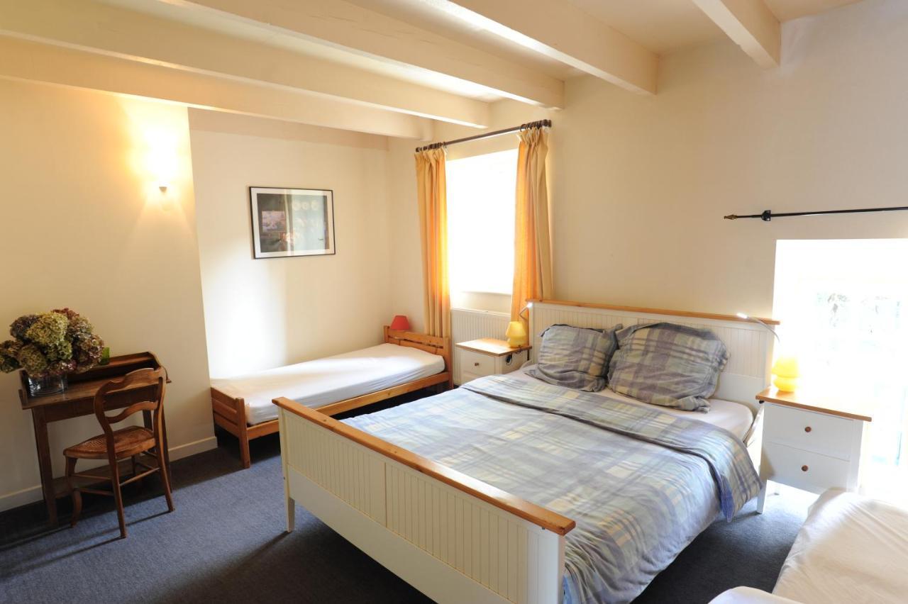La Goelette Apartment Saint-Suliac Room photo